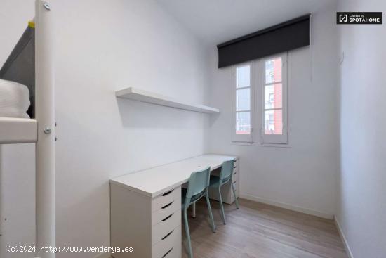  Habitación doble compartida en residencia de estudiantes para alquilar en Barcelona - BARCELONA 