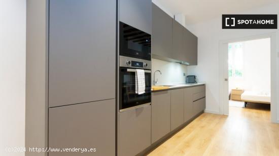 Apartamento de 2 dormitorios en alquiler en El Raval - BARCELONA