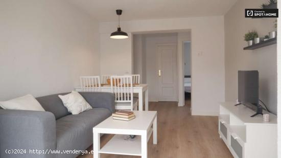  Apartamento de 3 habitaciones en alquiler en Madrid - MADRID 