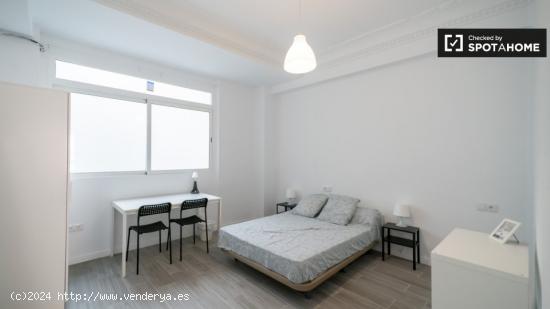 Habitaciones en alquiler en piso compartido en Valencia - VALENCIA