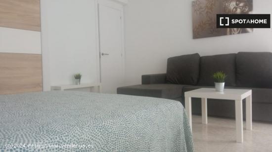 Bonito dormitorio en Valencia - VALENCIA