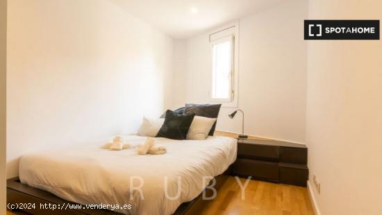 Apartamento entero de 3 habitaciones en Barcelona. - BARCELONA