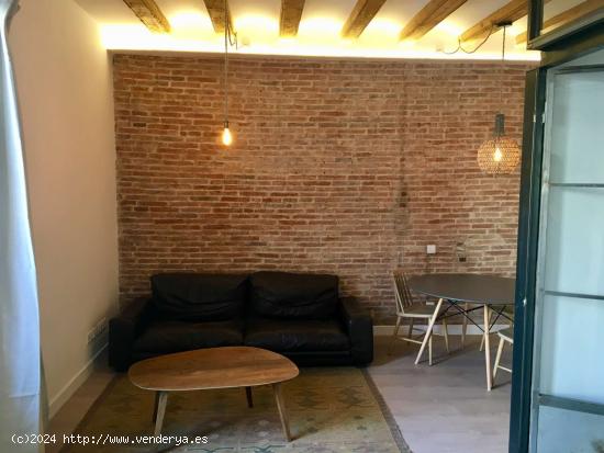  Apartamento entero de 2 dormitorios en Barcelona. - BARCELONA 