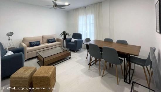  Apartamento de 3 dormitorios en alquiler en Puerto De Santa Maria - CADIZ 