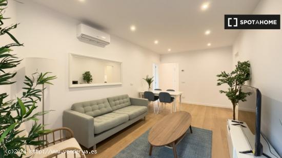 Piso en alquiler de 4 habitaciones en La Vila Olímpica Del Poblenou - BARCELONA