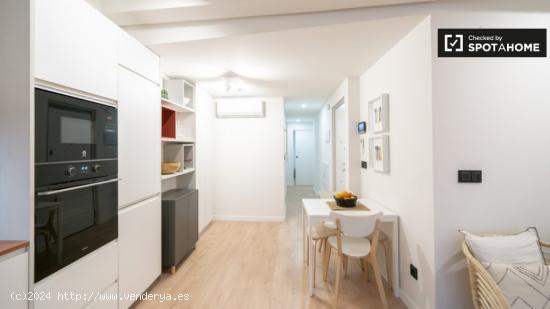 Apartamento de 2 dormitorios en alquiler en Valencia - VALENCIA