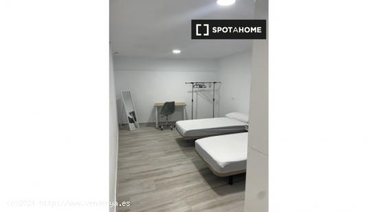 Habitación en piso compartido en Javalí Viejo - MURCIA