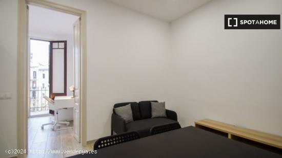 Apartamento entero de 3 habitaciones en Barcelona. - BARCELONA