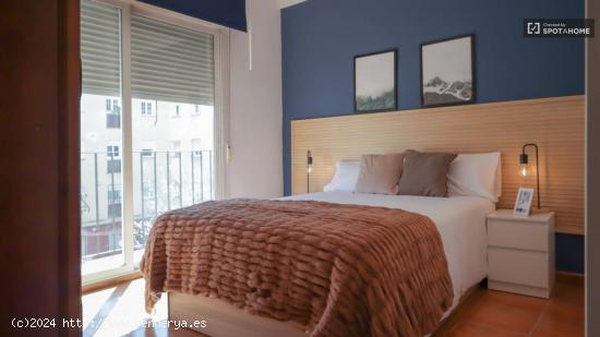  Se alquila habitación en piso de 4 dormitorios en Prosperidad - MADRID 