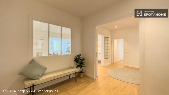 Apartamento de 4 dormitorios en alquiler en Sarrià-Sant Gervasi - BARCELONA