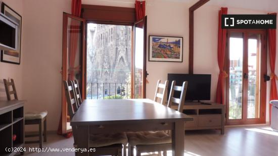 Apartamento entero de 2 dormitorios en Barcelona. - BARCELONA