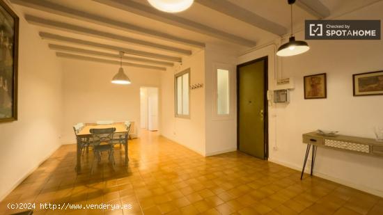 Piso de 4 habitaciones en Poble-sec - BARCELONA