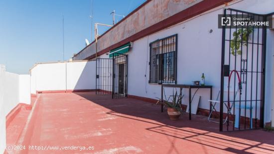 Piso de 3 habitaciones, en alquiler en Camins al Grau - VALENCIA