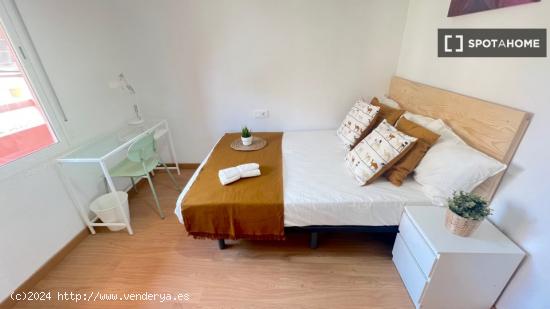 Habitación en piso compartido en valència - VALENCIA