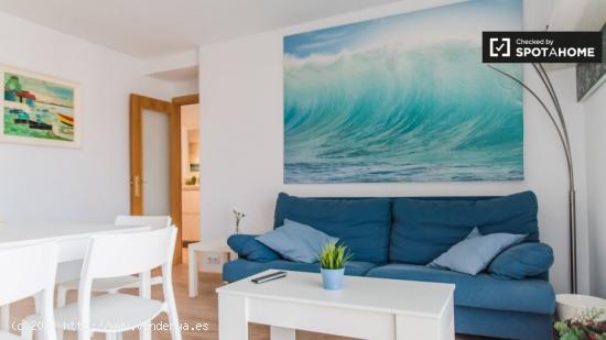 Apartamento de 4 dormitorios en alquiler en Poblats Marítims, junto a la playa. - VALENCIA