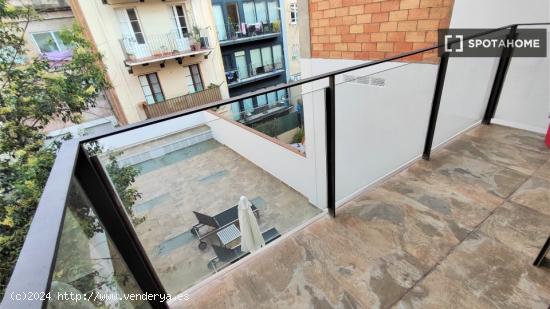 Apartamento entero de 2 dormitorios en Barcelona. - BARCELONA