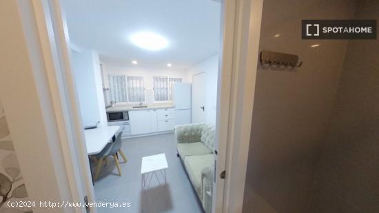 Apartamento completo de 1 dormitorio en Madrid - MADRID