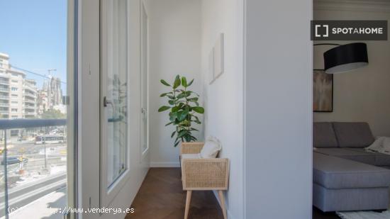 Apartamento entero de 2 dormitorios en Barcelona. - BARCELONA