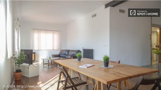 Apartamento de 2 dormitorios en alquiler en Madrid - MADRID