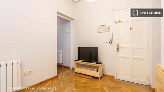 Apartamento de 2 dormitorios en alquiler en Trafalgar, Madrid - MADRID