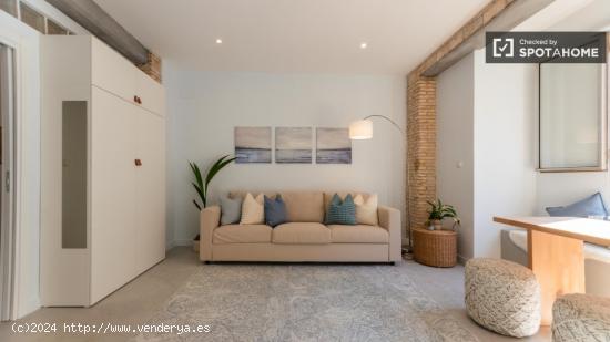 Piso en alquiler de 3 habitaciones en El Cabanyal, Valencia - VALENCIA