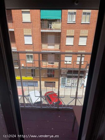 Piso en venta en Calle Arapiles, San Bernardo - Salamanca