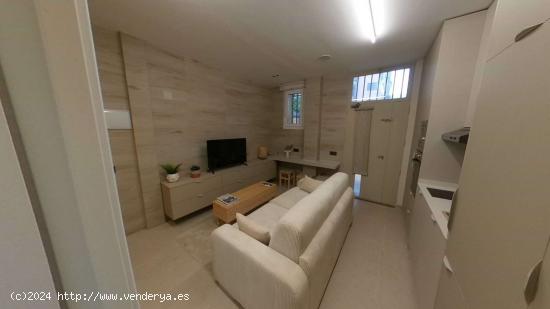  Apartamento entero de 1 habitaciones en Madrid - MADRID 