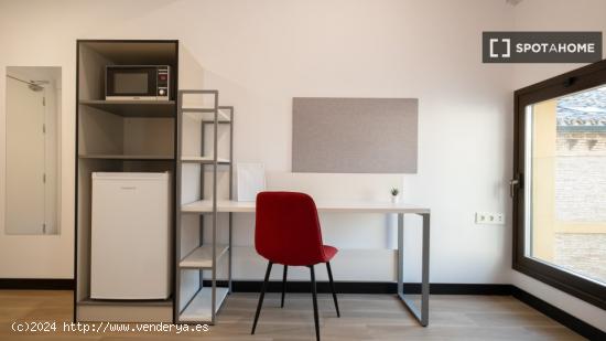 Alquiler de habitaciones en residencia en Zaragoza - ZARAGOZA