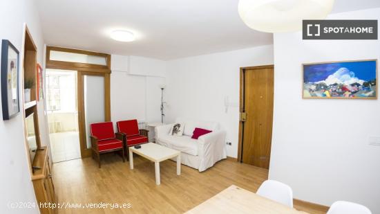 Piso entero de 3 habitaciones en Santiago de Compostela - A CORUÑA