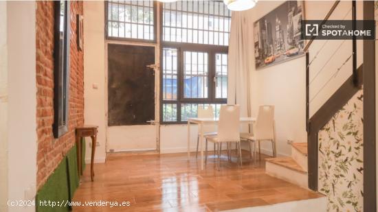 Se alquila piso de 1 dormitorio en Valdezarza - MADRID