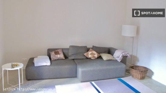 Apartamento de 2 dormitorios en alquiler en Sabadell, Barcelona - BARCELONA