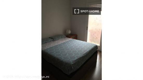 Apartamento entero de 2 dormitorios en Barcelona. - BARCELONA