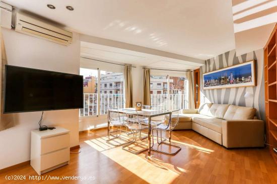  Apartamento de 2 dormitorios en alquiler en Gràcia - BARCELONA 