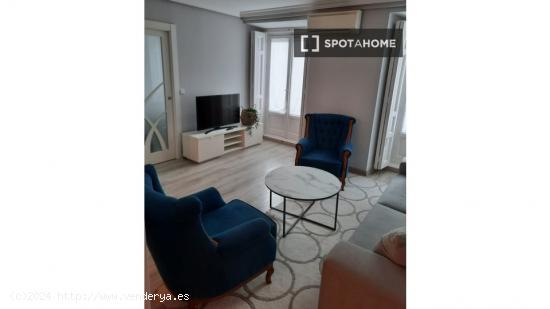 Apartamento de 3 dormitorios en alquiler en Chueca - MADRID