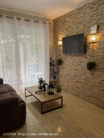  Apartamento de 2 dormitorios en alquiler en Sants, Barcelona - BARCELONA 