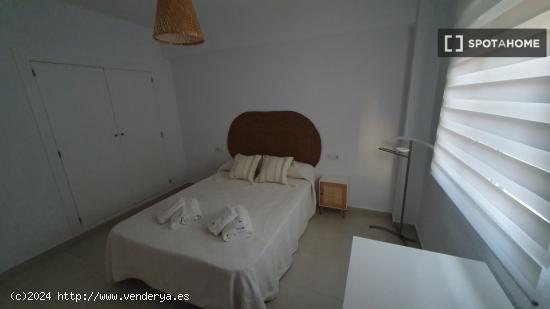 Habitación en piso compartido en Cartagena - MURCIA