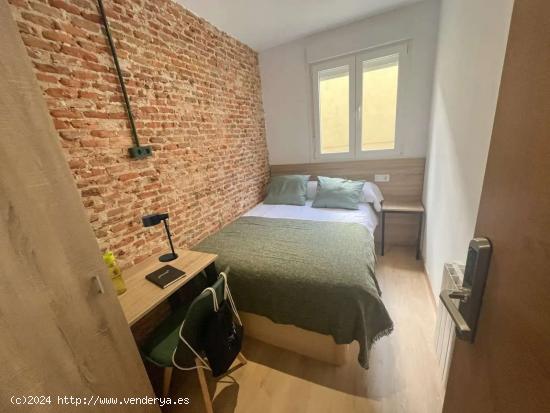  Se alquila habitación en un Coliving en Vallecas - MADRID 