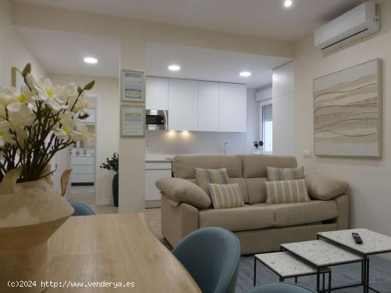  Apartamento de 2 dormitorios en alquiler en Madrid - MADRID 