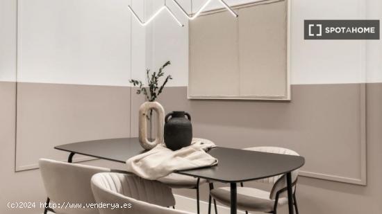 Apartamento de 2 dormitorios en alquiler en Salamanca - MADRID