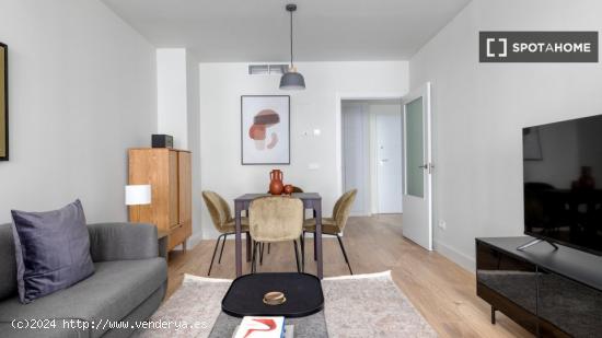 Apartamento de 2 dormitorios en alquiler en Madrid - MADRID