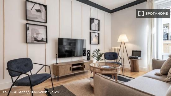 Apartamento de 3 habitaciones en alquiler en Madrid - MADRID