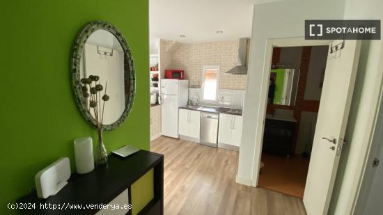 Apartamento de 2 dormitorios en alquiler en Madrid - MADRID