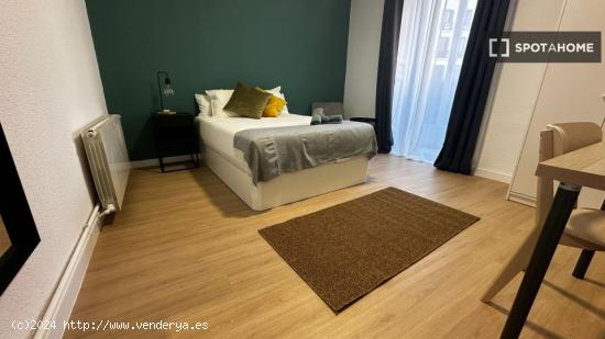 Habitación en piso compartido en madrid. - MADRID