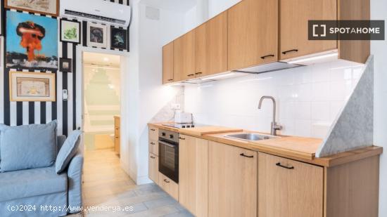 Apartamento entero de 1 dormitorio en Barcelona - BARCELONA