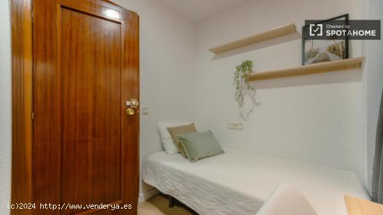 Acogedora habitación en Benicalap, Valencia - VALENCIA