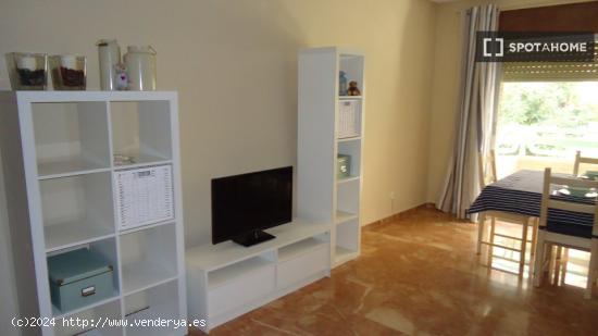 Habitación en piso compartido en Córdoba - CORDOBA