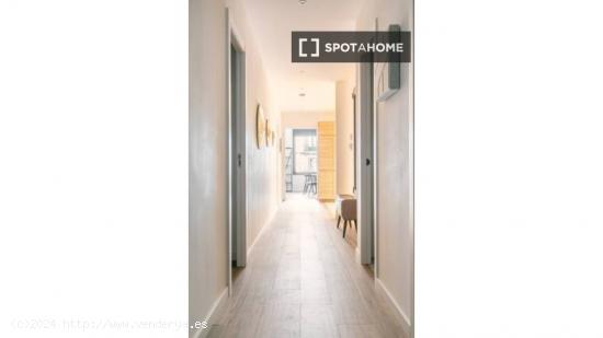 Apartamento entero de 3 habitaciones en Barcelona. - BARCELONA