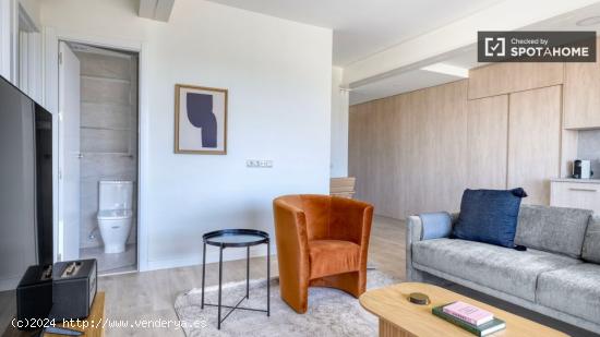 Apartamento de 2 dormitorios en alquiler en Chamartín - MADRID