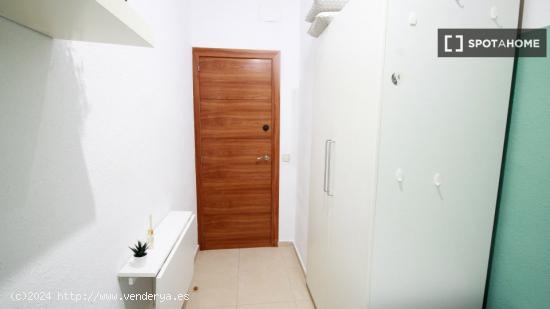 Alquiler de habitaciones en piso compartido en Barcelona - BARCELONA