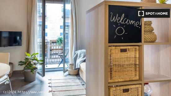 Apartamento de 1 dormitorio en alquiler en Ciutat Vella - BARCELONA